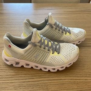 On Cloudswift running shoe